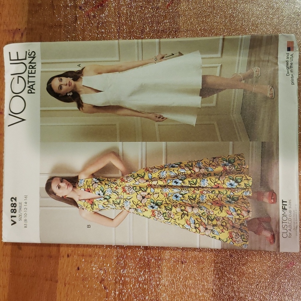 Vogue Misses' Dress Pattern V1882